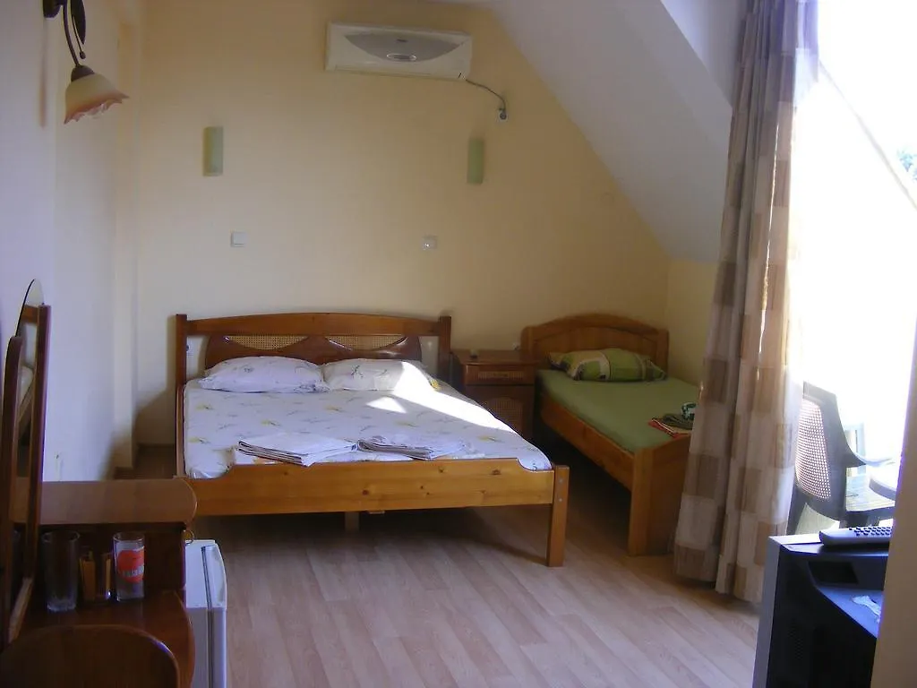 Guest House 